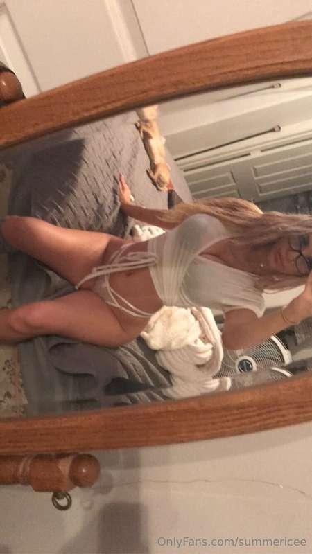 Who wants me to be their tutor???♡