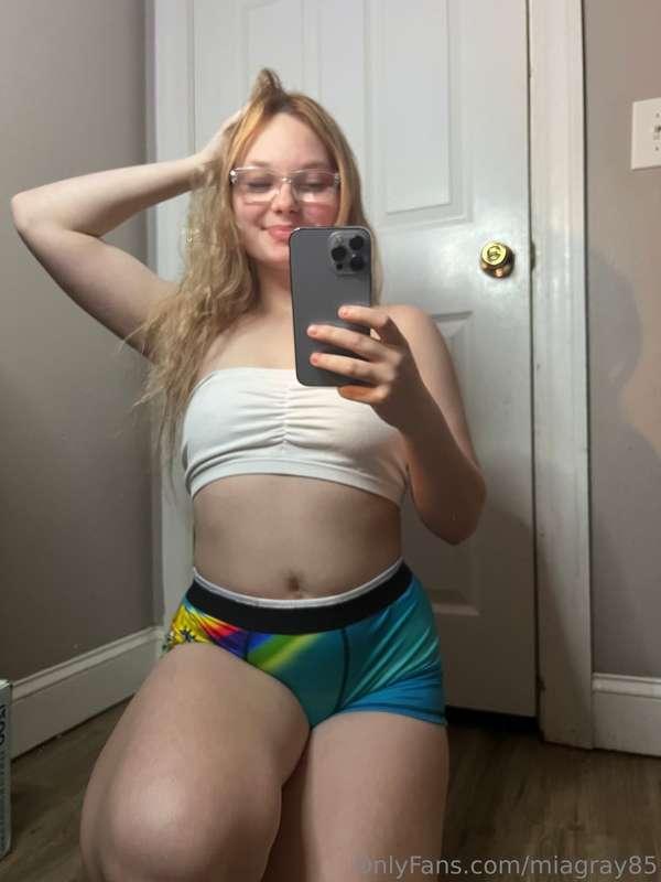 i've got something special waiting for you 😏😘 hmu