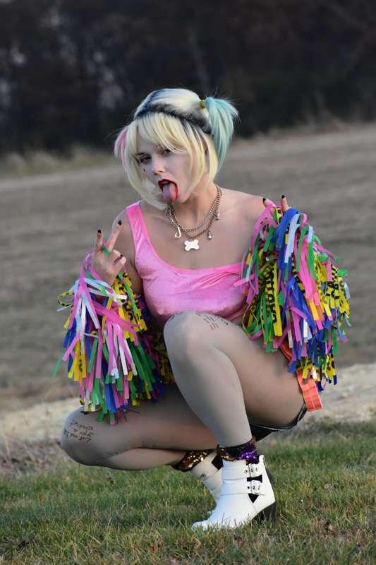 daphnemadison image #11