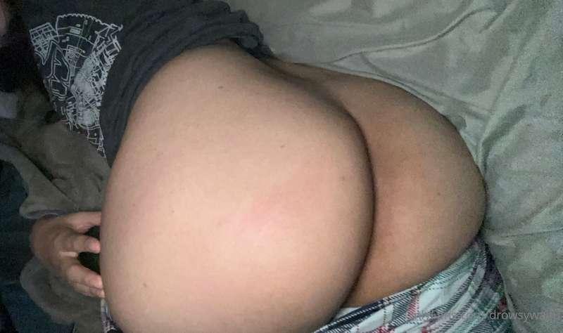 Can my ass make your day better? 🥺