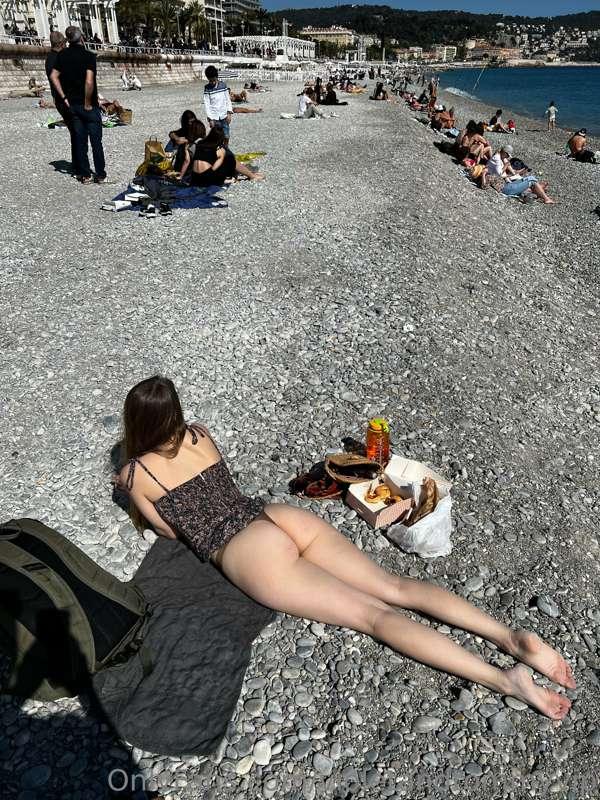 violetplustommy image #0