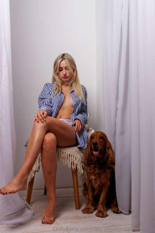 And this is me and him at the photo shoot. Isn't he cute?💖
D..