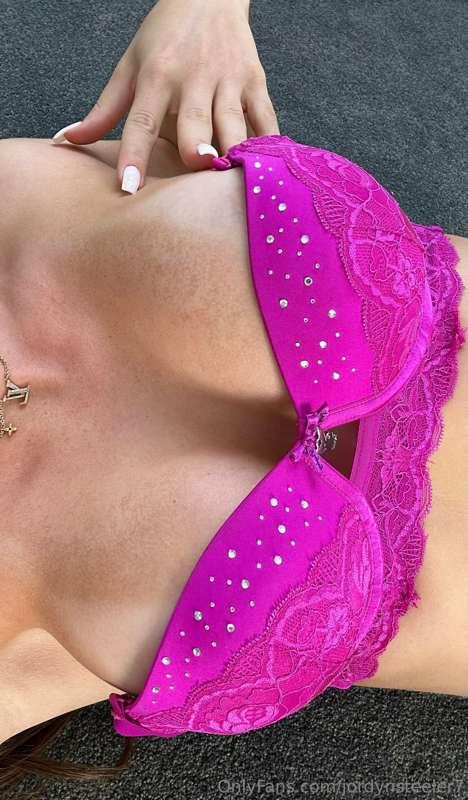 Do u like me in pink