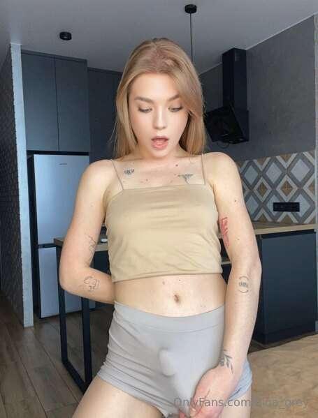 🔥 FREE ONLY NOW @yana1 🔥This tiny blonde slut 😈💋 is your new..