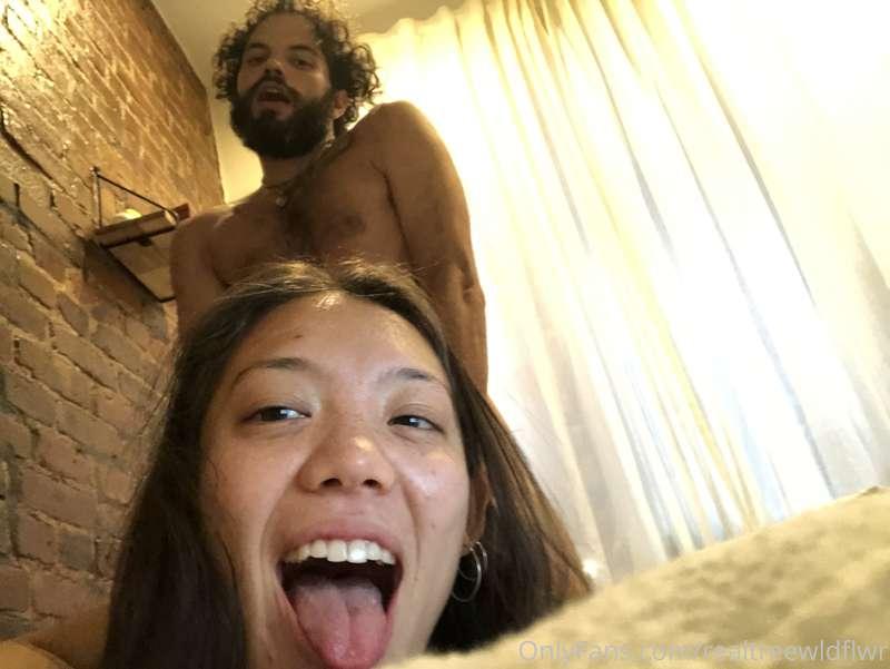 Cute camming candids from me and @zeleao666 😘 guess which on..