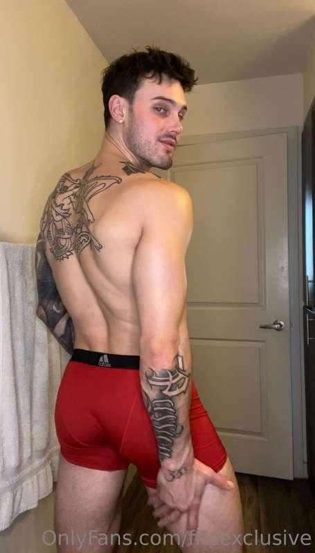 Here's something you'd all love to spank 🤭🍑
