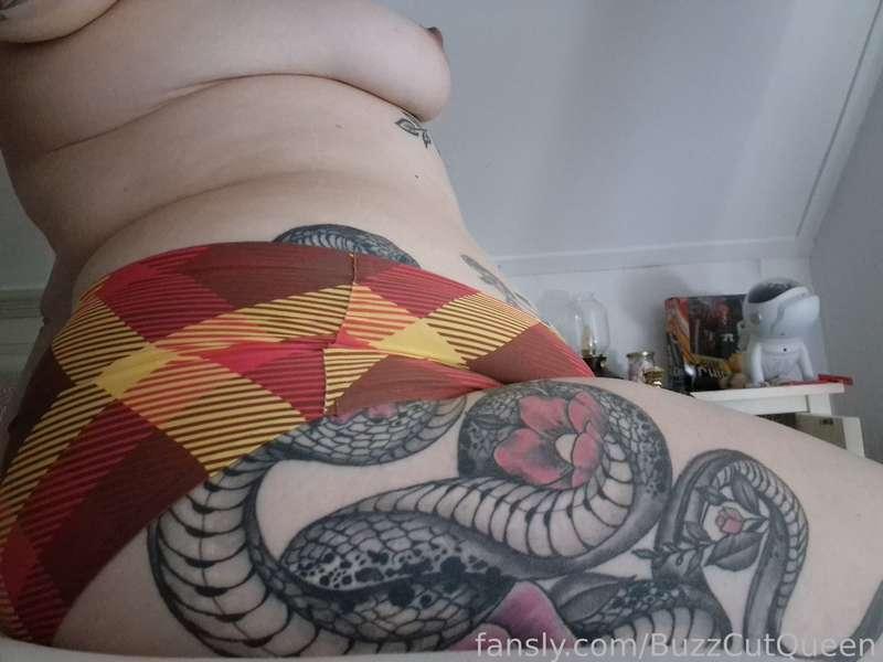 buzzcutqueen image #8