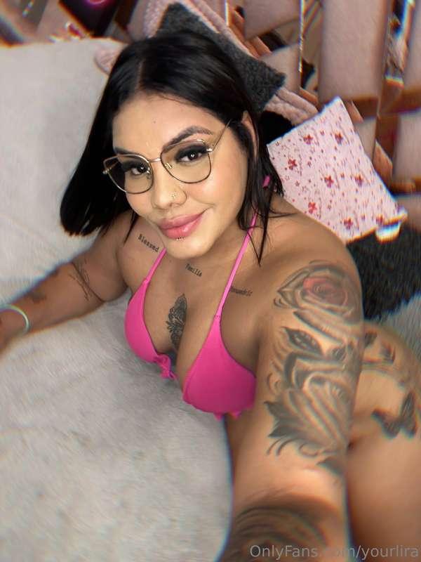 I’m a perfect combination of sexy and cute 👀