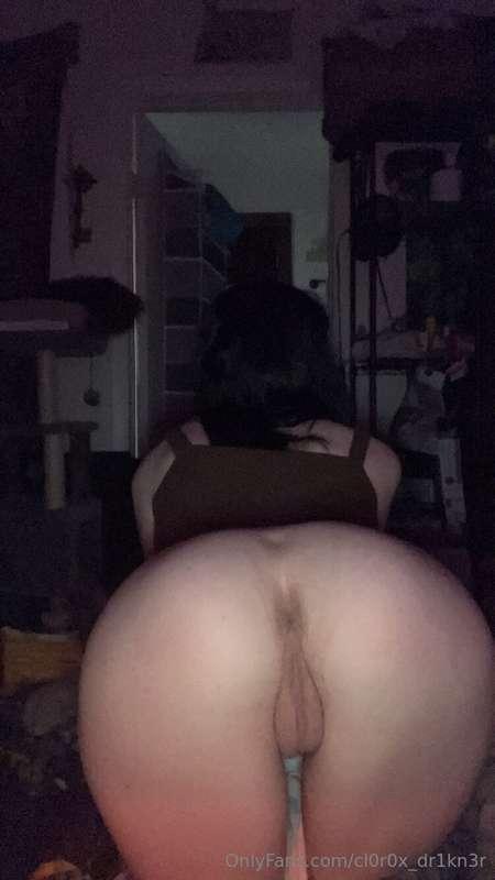 :3 butt