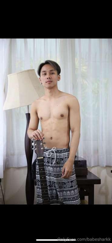 สวัสดีครับทุกคนตอนนี้ผมเปิดช่อง onlyfans อีดช่องไว้สำหรับลงค..