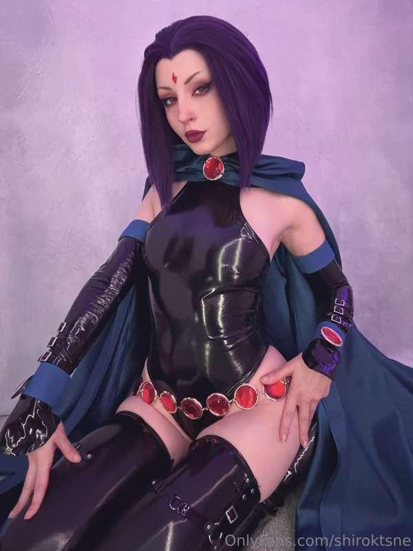 **Raven** is finally here! So many of you asked for this cos..