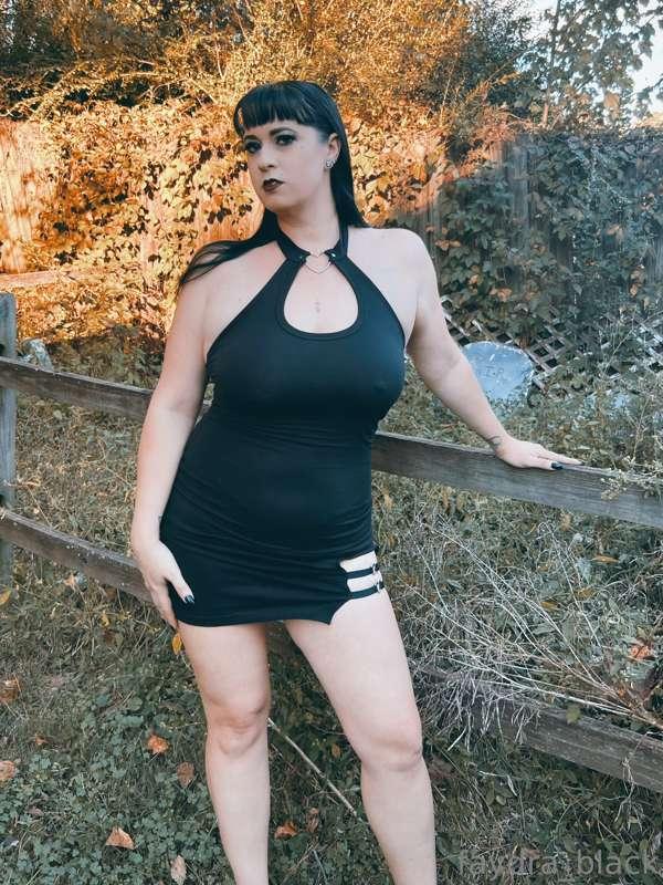 It’s my most favorite time of the year!!!! 🖤🖤🖤

When is your..