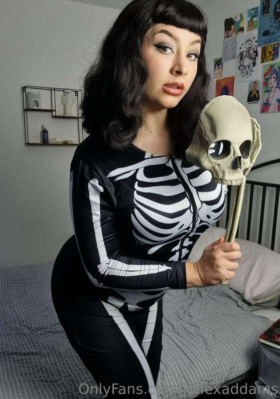 I wanted to ask for your number, but I didn't have the guts ..