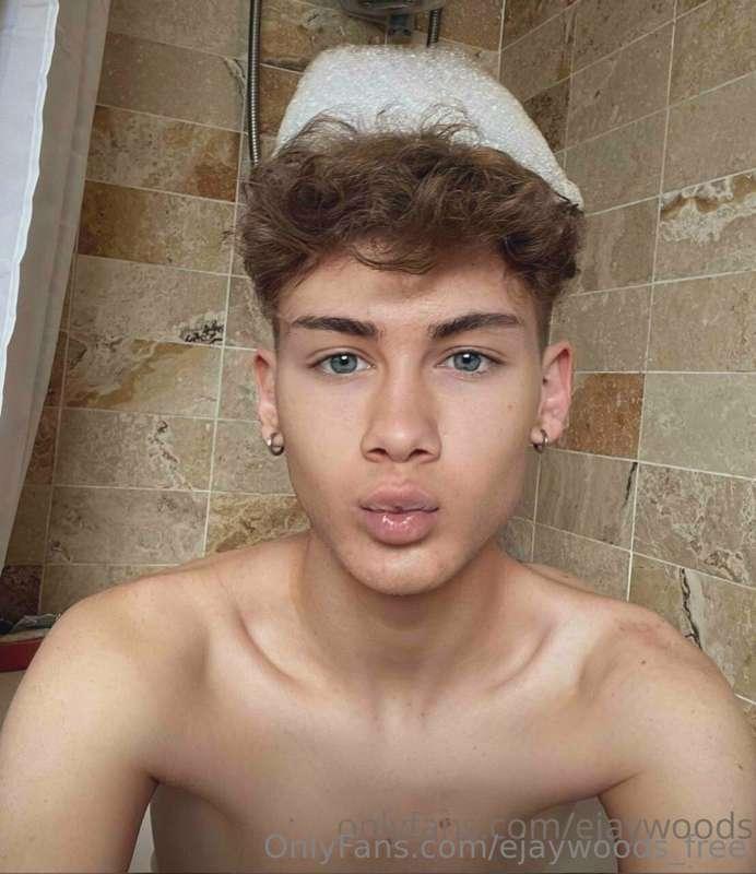 Please support me by unlocking my videos and using that tip ..