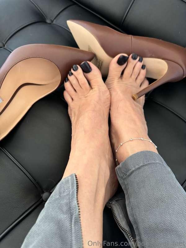 bornroyal_feet image #7
