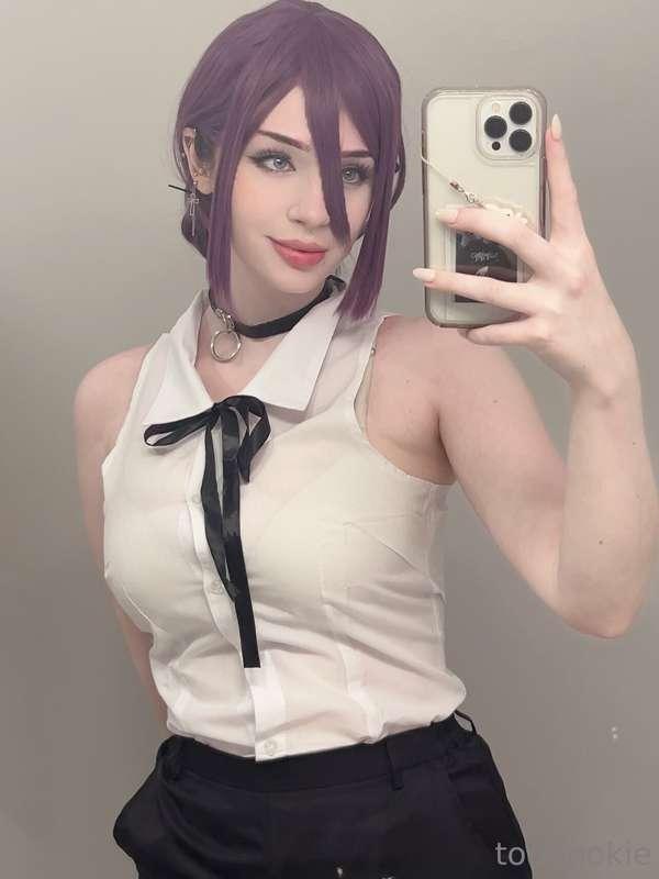 Doing Cosplay is not only fun but it really turns me on…espe..