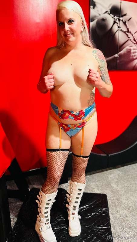 Feeling sexy Friday!