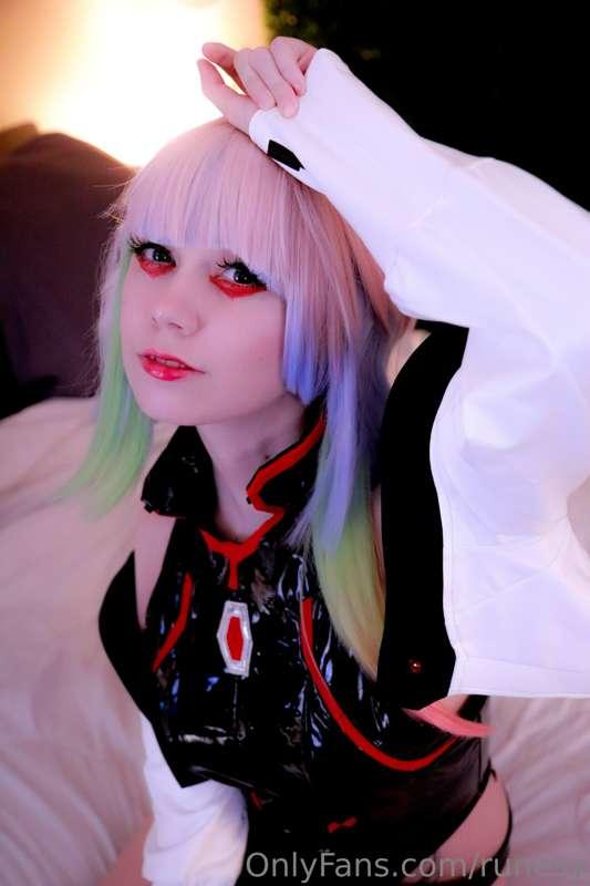 I'll be on cb tonight 9pm Pacific time ❤️ here's some pictur..