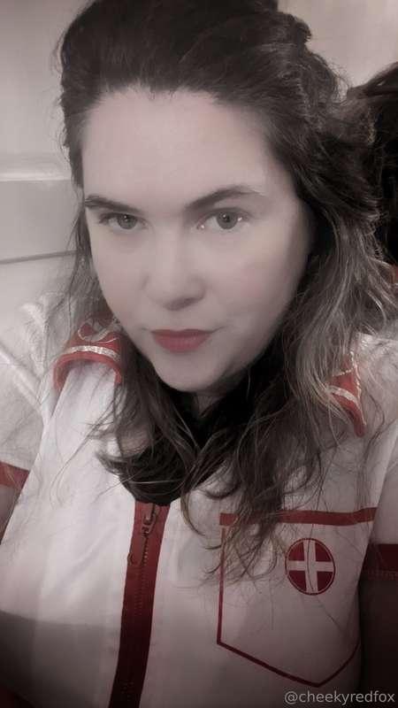 Tell me where it hurts 

#lingerie #redlip #sexynurse