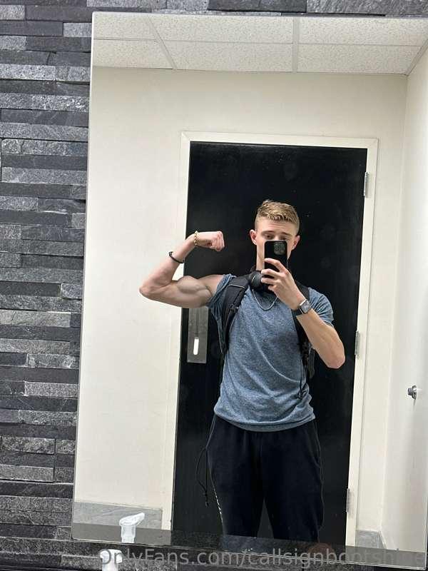 would you let me hold you with these arms? 😈