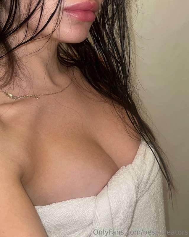 @lunacarbellaHey, ich bin Luna, 19 Jahre alt und komme aus K..