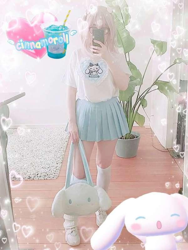 Cute outfit I wore today! Wanna see whats underneath it?? Yo..