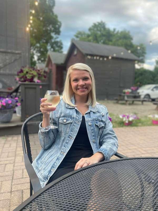Nothing like a steak dinner and a fine bottle of wine😉😇