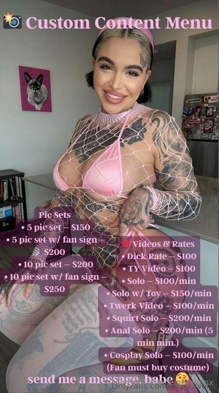 I know you wanna hear me moan your name. 😈DM me if you think..