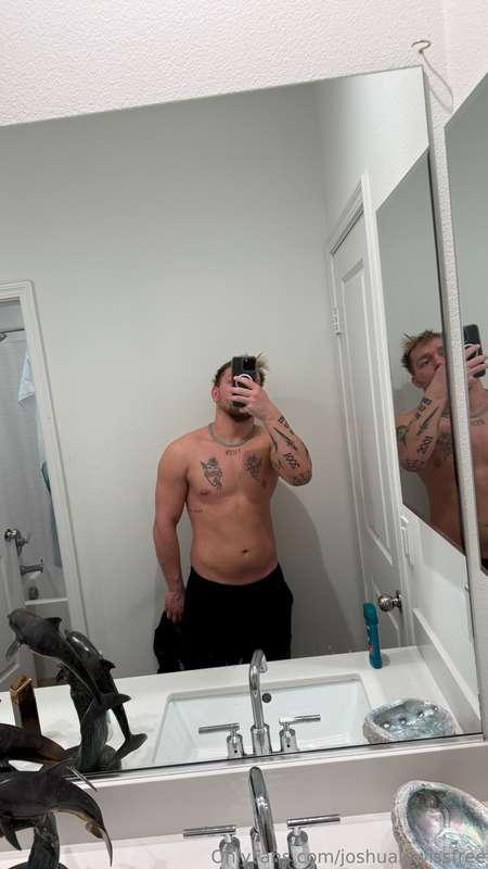 Wanna help me shower? 👀