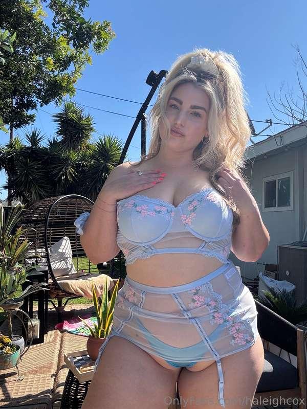 haleighcox main image