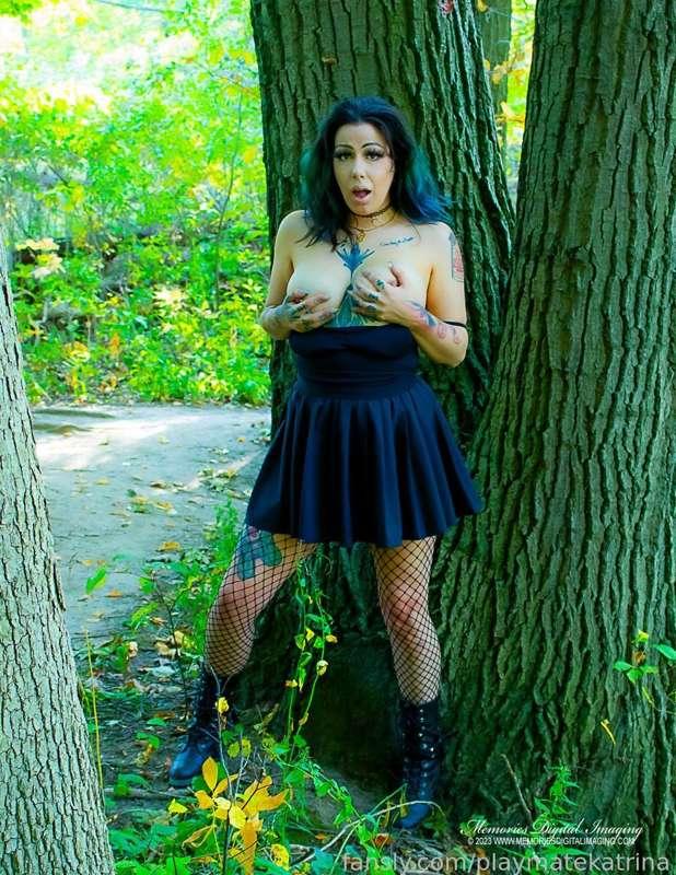 playmatekatrina image #3