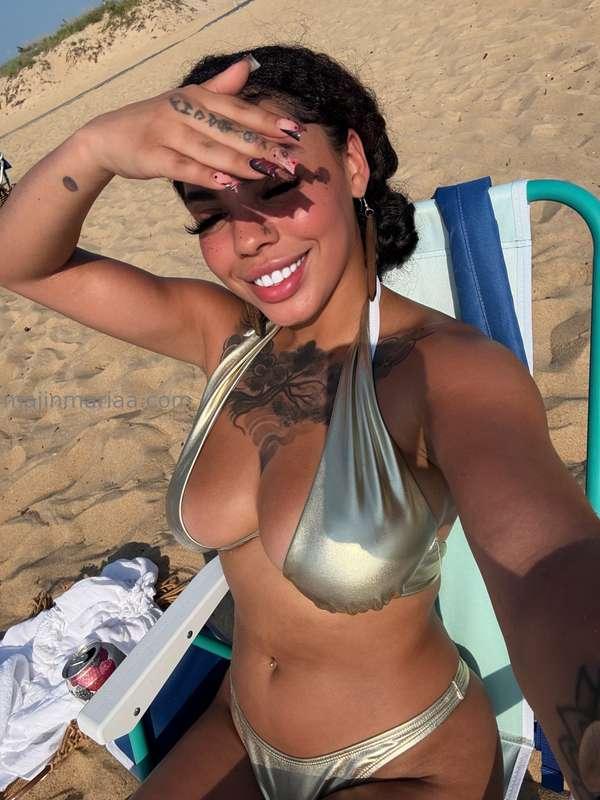 <3message me