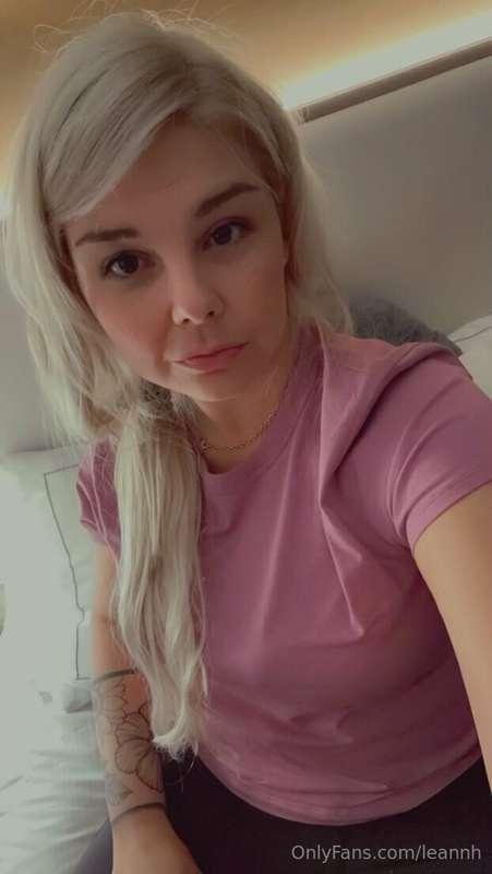 Let’s chat!! Inbox me!! 😘