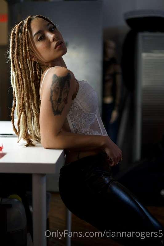 tiannarogers5 image #2