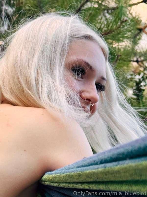 Speaking of style, I would like to show you these photos, th..