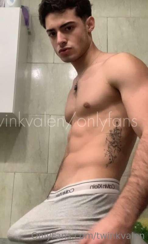 👀 cm ???