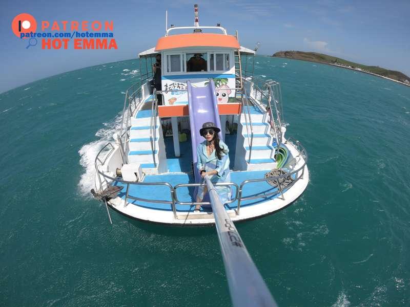 This week I took a photographer and two female friends to shoot video in a Penghu