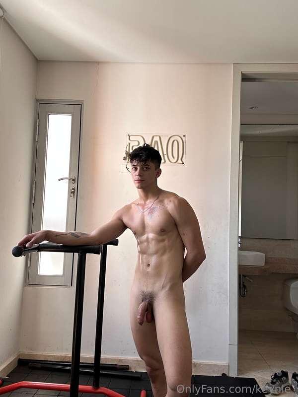 Hey 😏 I'm waiting for you in my DMs
