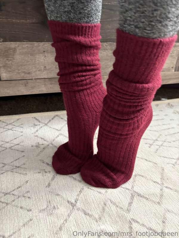 mrs_footjobqueen image #5