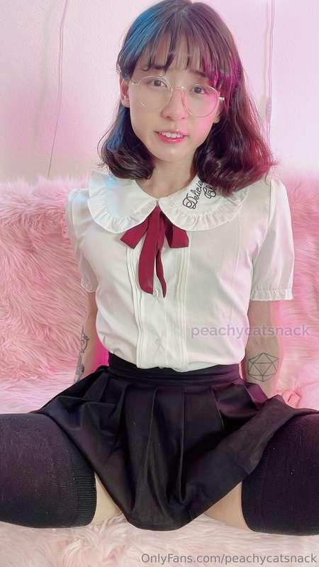 peachycatsnack image #1