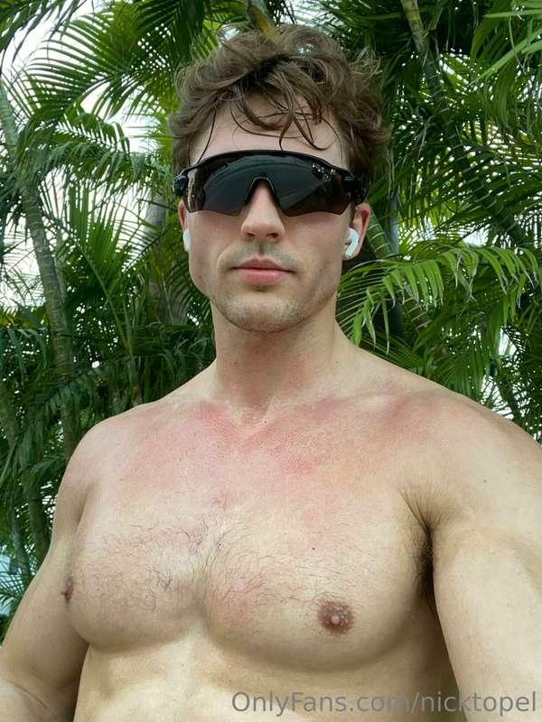 Do you find sweaty hair sexy? 🥵
