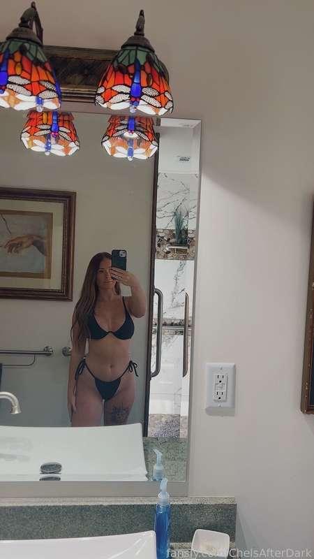 chelsafterdark image #1