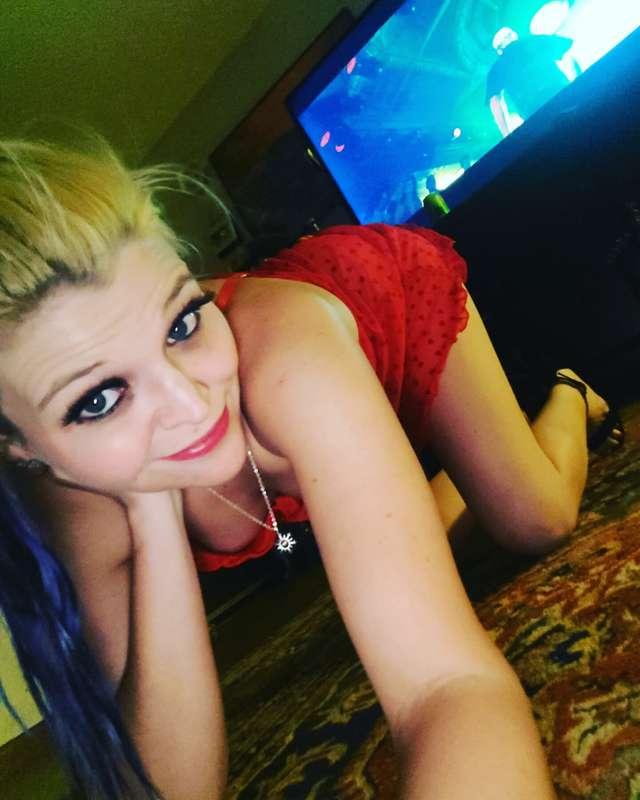 New clothes for the new year ✨ ☺  Xxx videos as well  What c..