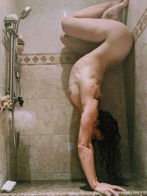 And y'all thought I couldn't do handstands in the shower..
A..