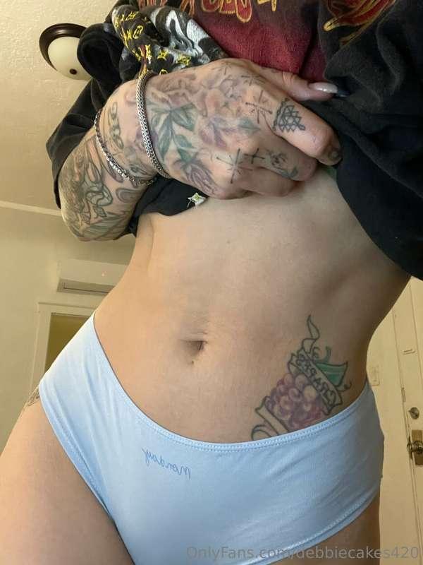 I’m cozy at home but about to start a crazy week of work. I ..