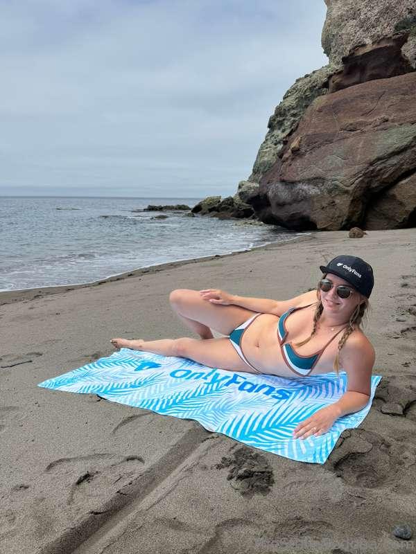 Happy Friday! I had so much fun on my kayaking adventure to ..