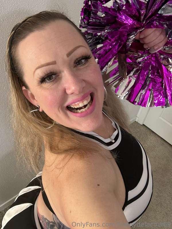 Filmed a custom in a cheerleader outfit recently...want me t..