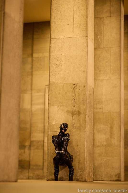 ana_levide image #119