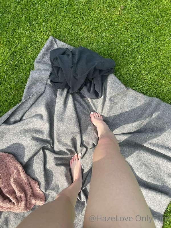 Tanned in my birthday suit today! I’m so glad it’s getting w..