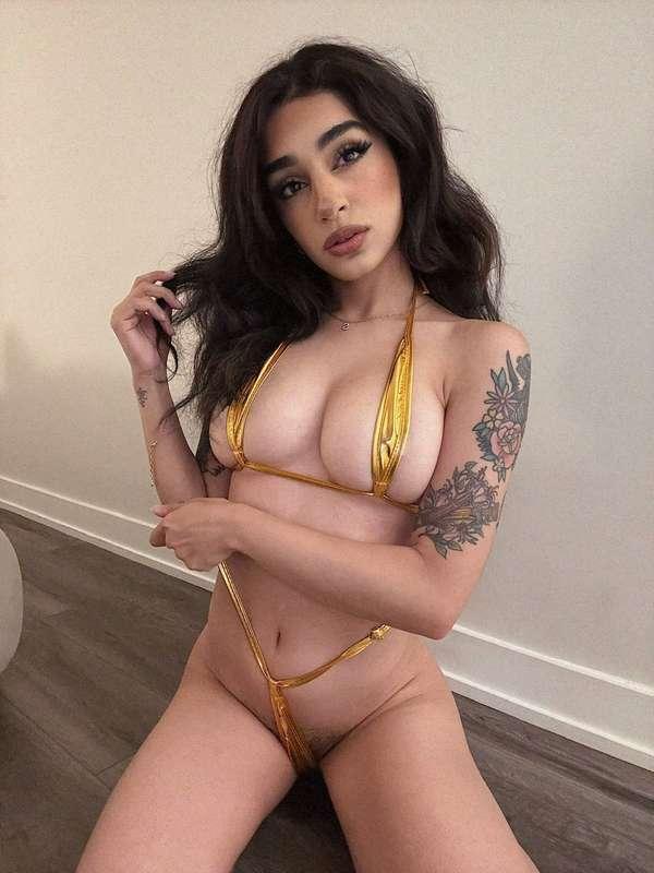 saira image #10